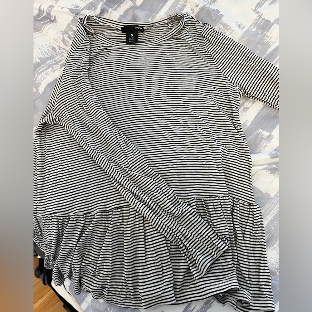Aqua long sleeve striped shirt 
Size Large